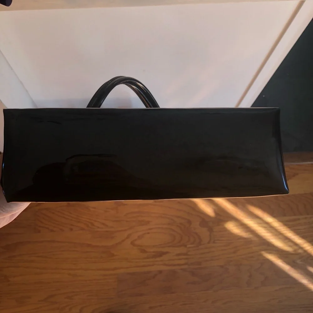 Jana sleek black